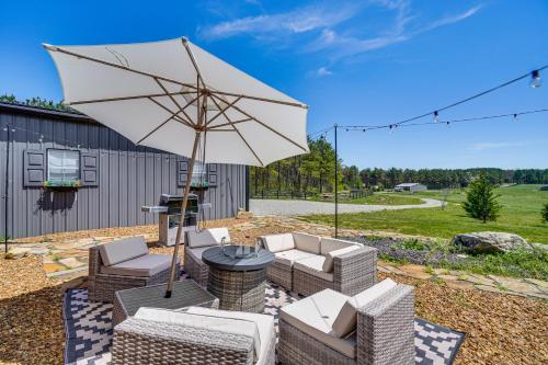 Country Views By Cumberland Mtn, Crossville Meadow in Lake Tansi (TN)