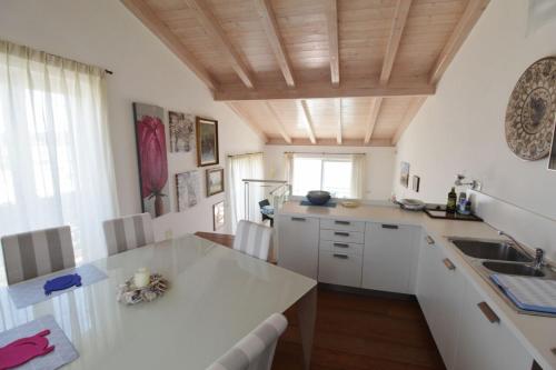 Létesítmények, Villa ISTRIAN WITH UNIQUE SEA VIEW in Lovrecica