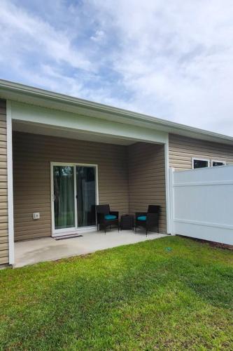 Sunset Beach townhome close to everything in 日落海灘 (NC)