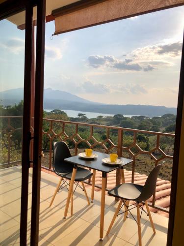 Villa Vista al lago in Suchitoto