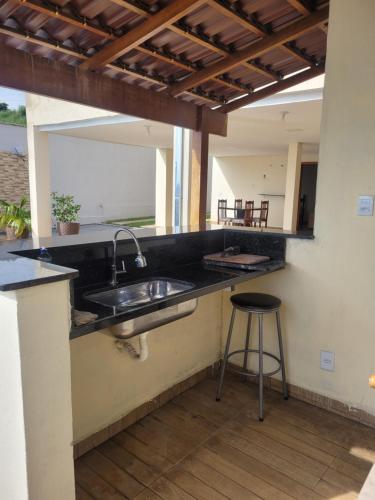 Casa com Piscina próximo ao aeroprto e cidade Administrativa (Casa com Piscina proximo ao aeroprto e cidade Administrativa) in Venda Nova