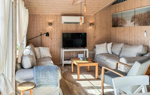 Holiday Home Bork Hytteby Hemmet Denmark in 海默特
