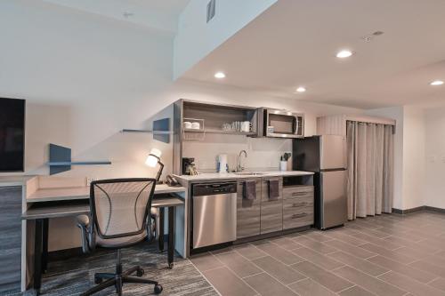مطبخ, Home2 Suites by Hilton Tifton in Tifton