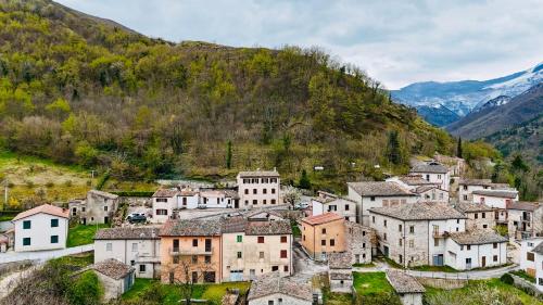 CaBruno Appartamento del Corbezzolo in Serra Sant' Abbondio