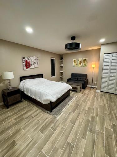 VillaLuna Studio - Royal Palm Estates, FL