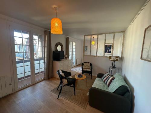 Appartement au centre-ville - 2 pers. - FR-1-487-394