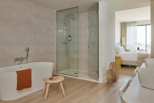 room detail thumbnail 0