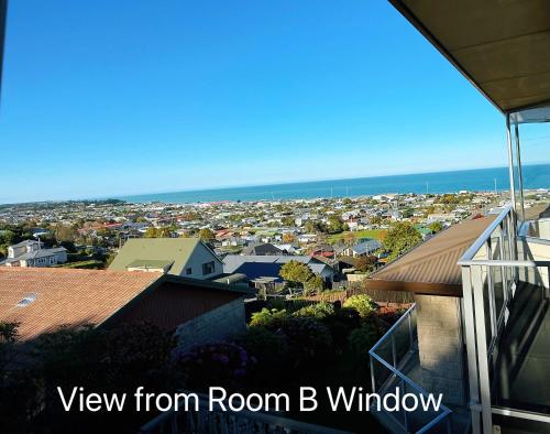 주변 환경, Seaview Hill Retreat in 오아마루