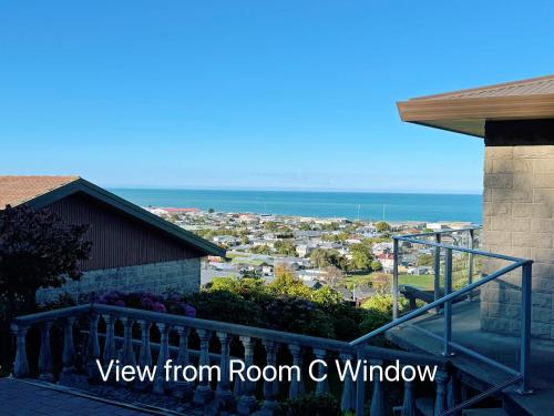 주변 환경, Seaview Hill Retreat in 오아마루