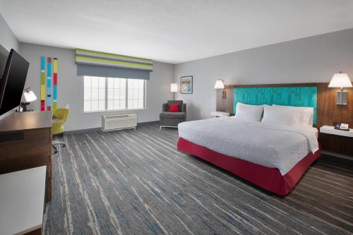 Hampton Inn and Suites St. Cloud - image 37