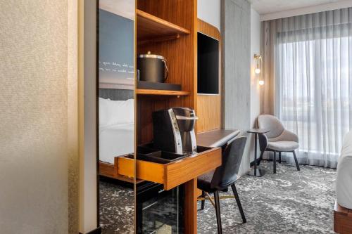 Cambria Hotel Boston Downtown - Seaport in Boston, USA