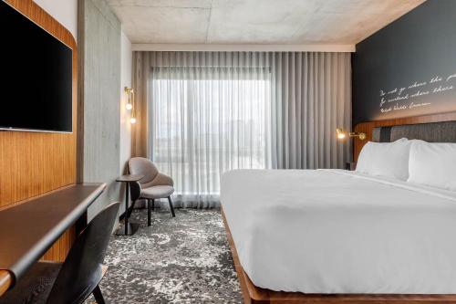Cambria Hotel Boston Downtown - Seaport in Boston, USA