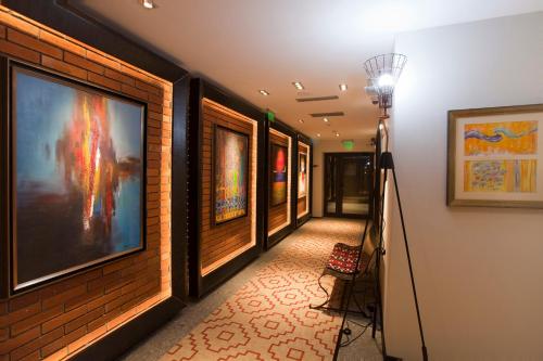 Solun's Riverside Rooms 2