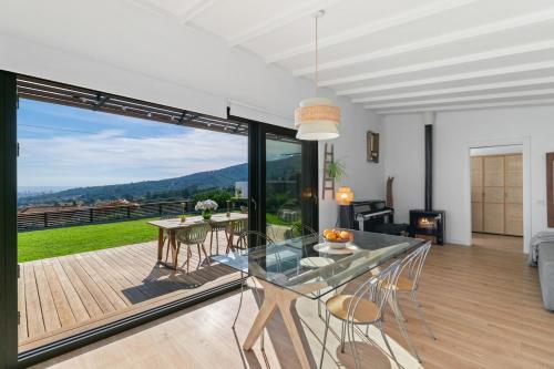 Létesítmények, Opening Doors Casa Laureles - Chic Home PerfectGetaway Amazing views in Argentona