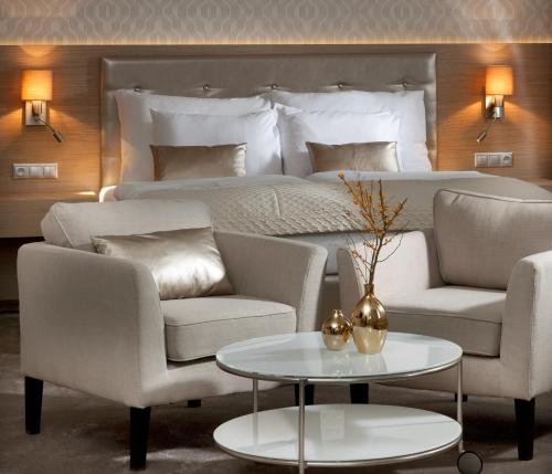 Mamaison Residence Sulekova - image 13