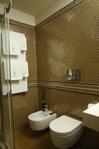 Augustana House and Suites - image 7