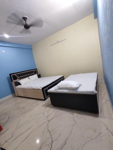 Imperial Inn - image 5