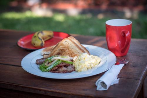 Food and beverages, Oreteti Mara Lodge in Narok
