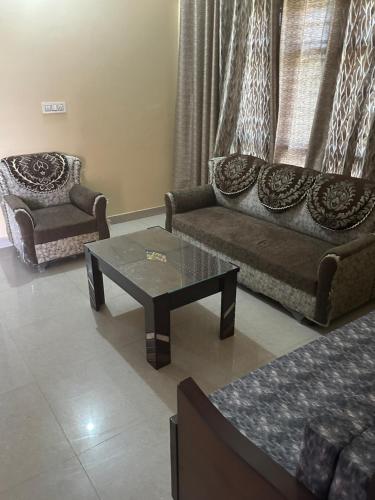 Army cuisine Dine in and LUXURY NIGHTLY STAY Kurali Punjab in Kurali