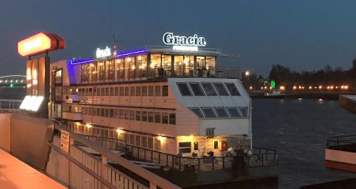 Botel Gracia, Bratislava