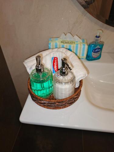 Casareina Luxury Apartments Gulberg - image 2