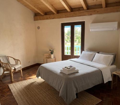 Traditional Casa Azul with Mountain View in La Cavada