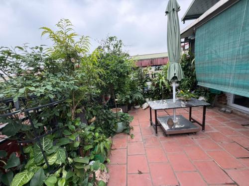 Garden, Lotus Homestay 2 in Dong Da