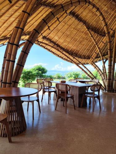 Restaurant, Ocean Mantra Village - All-Inclusive Eco Retreat in Poja
