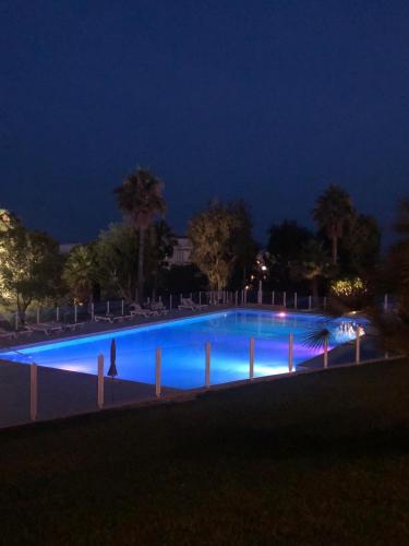 Cozy studio with swimming pool and tennis