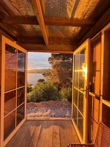 Pine Cottage in Dennes Point