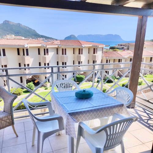 ISA - Apartment 4 beds in Golfo Aranci just 150 mt from the sea