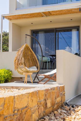 Enalis Studios & Apartments – khách sạn tại Plaka