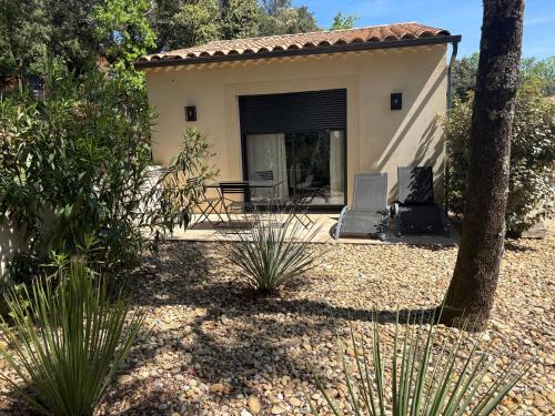Appartement à 10 min du centre ville d'Uzès (Appartement a 10 min du centre ville d'Uzes) in Aigaliers