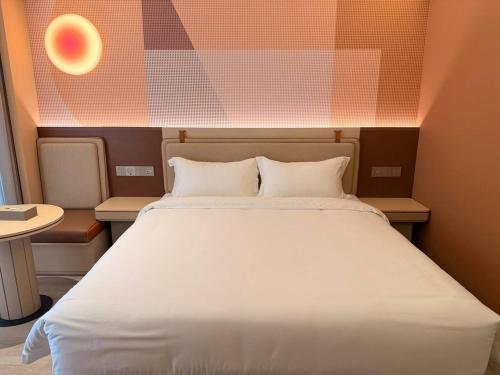 Leston Hotel - image 11