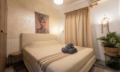 Michele Marie apts 5