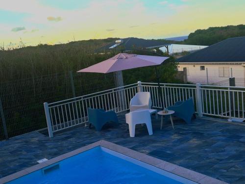 Maison 3 chambres avec piscine, vue sur mer - Location, gîte - Le Moule