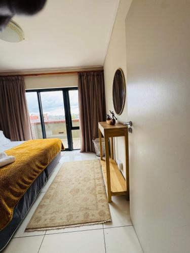 Manhattan Escape Suite By Ezey Tours - image 14