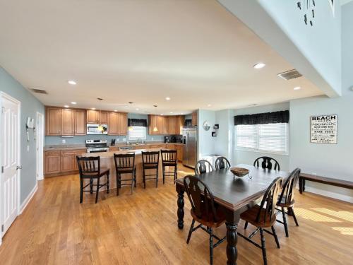 Kitchen, Relaxation in Sea ISle City Unit 101 in Sea Isle City