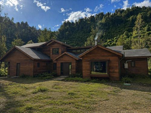 . Casa Mayay