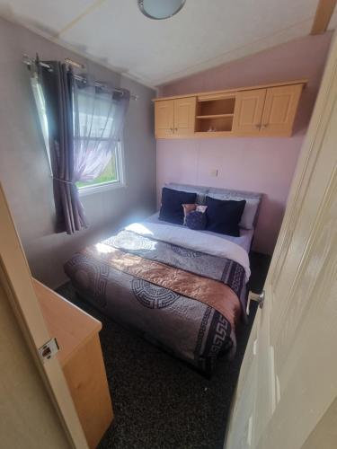 3 bed 2 bath Static on parkdean morecambe, Morecambe (photo 10)