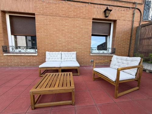 Gran Bilbao LaGa Apartamentos in Basauri