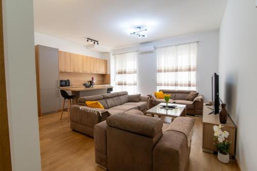Budva Apartment with parking