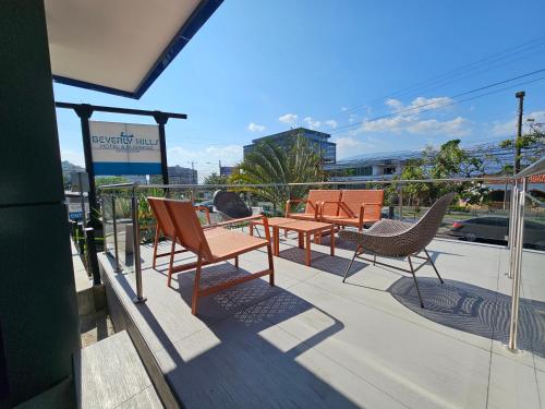 شرفة/ تراس, Beverly Hills: Hotel and Business in سان سلفادور