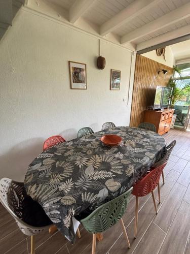 Le Jacaranda - Appartement climatisé 100m plage et bourg - parking privé (Le Jacaranda - Appartement climatise 100m plage et bourg - parking prive) in Sveta Ana