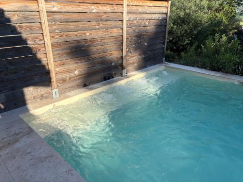 Appartement à 10 min du centre ville d'Uzès (Appartement a 10 min du centre ville d'Uzes) in Aigaliers