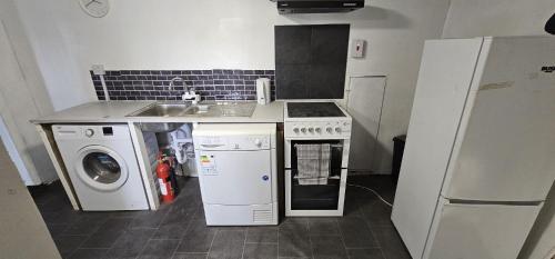 Liv's place in Oldbury