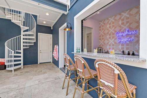 Gulf Coast • 6 BR • Heated Pool•Hot Tub•Near Beach in Seminole (FL)