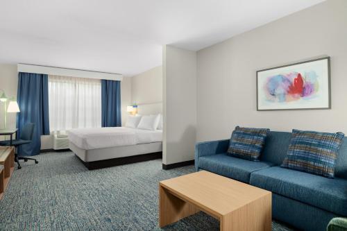 Country Inn & Suites by Radisson, Madison, AL in Madison, USA
