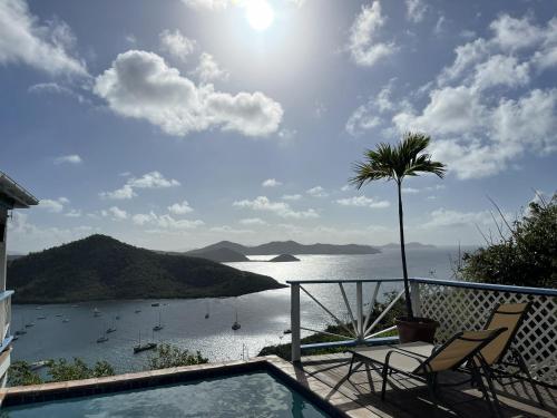 Lovely Villa with Excellent reviews and Million Dollar Views! in Central