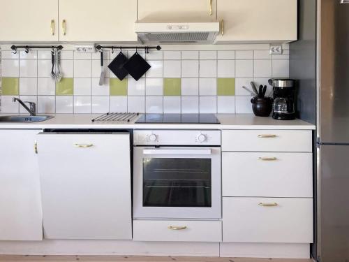 Iekārtas, 4 person holiday home in Hemse in Huse
